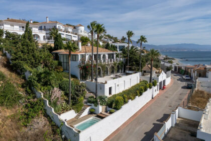 49f765680b16f7d1152daf2c1a117f3d - 1