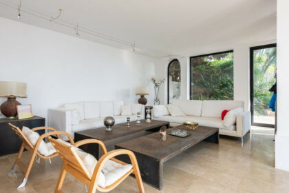 49f765680b16f7d1152daf2c1a117f3d - 11