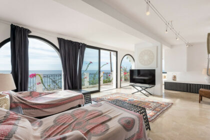 49f765680b16f7d1152daf2c1a117f3d - 15