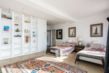 49f765680b16f7d1152daf2c1a117f3d - 16