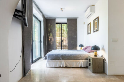 49f765680b16f7d1152daf2c1a117f3d - 22