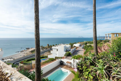 49f765680b16f7d1152daf2c1a117f3d - 27