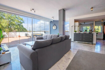 49fbfd4192af4dbfdc9e56fc3ba42835 - 16