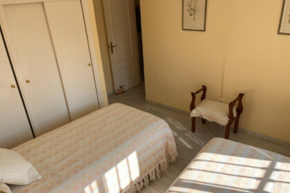 4a95a00a3e33e5d261479080a9c029c1 - 20