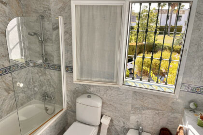 4a95a00a3e33e5d261479080a9c029c1 - 21