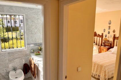 4a95a00a3e33e5d261479080a9c029c1 - 23