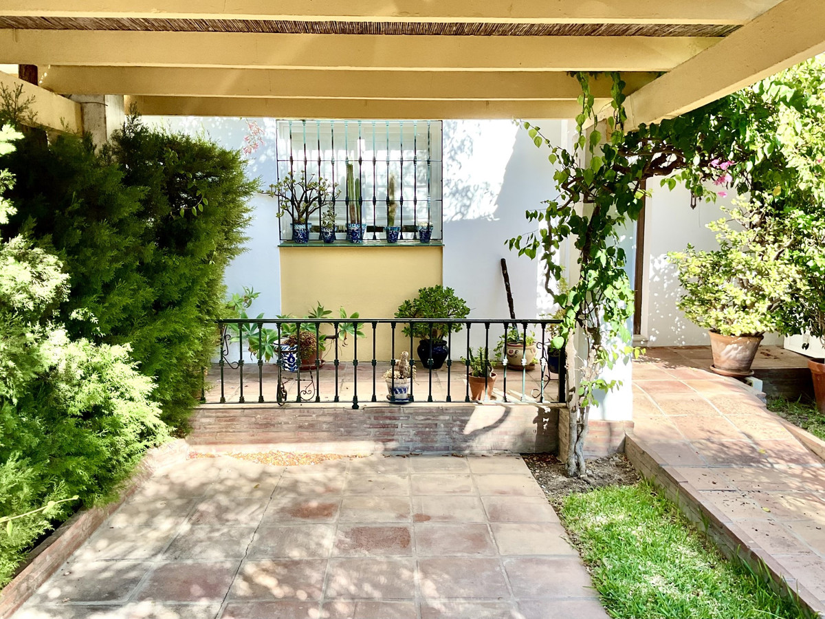 4a95a00a3e33e5d261479080a9c029c1 - 29