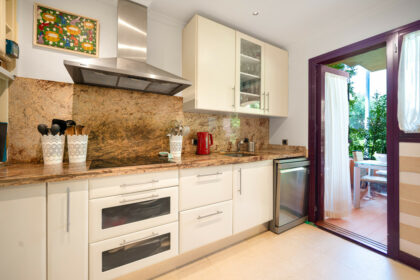 4ab4e11c83e59b7f2921ee2d87426ef6 - 13