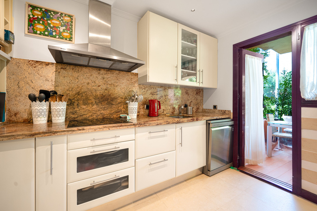 4ab4e11c83e59b7f2921ee2d87426ef6 - 13