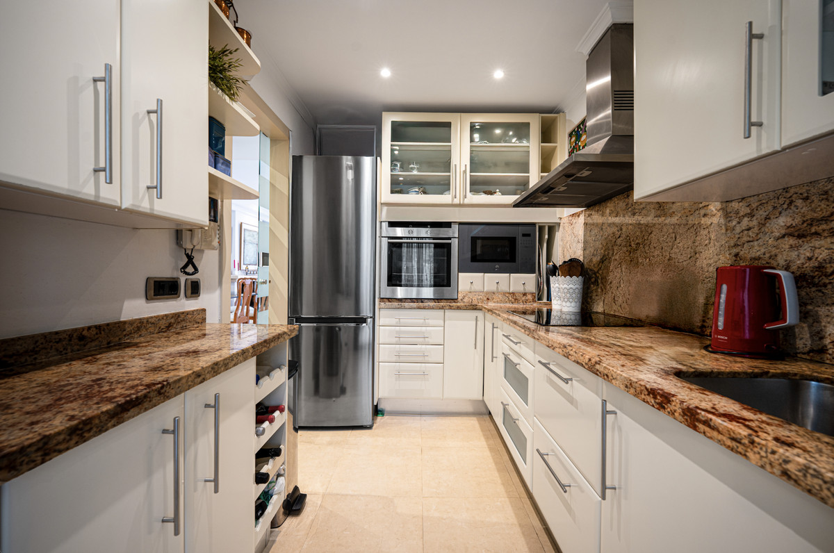 4ab4e11c83e59b7f2921ee2d87426ef6 - 17