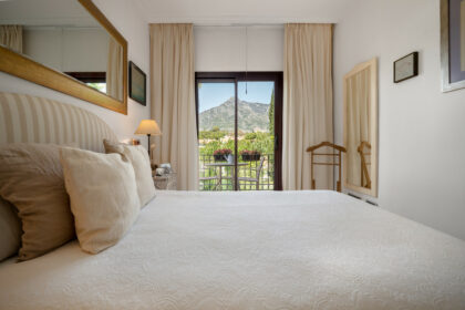 4ab4e11c83e59b7f2921ee2d87426ef6 - 3