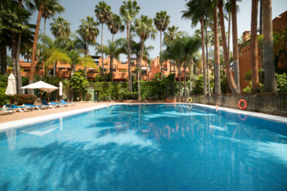 4ab4e11c83e59b7f2921ee2d87426ef6 - 43