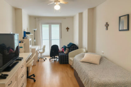 4adba2db77e87c833c88bec9a391d2e4 - 12