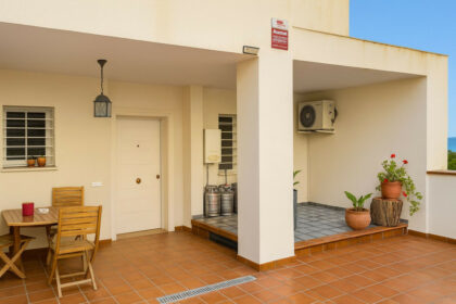 4adba2db77e87c833c88bec9a391d2e4 - 2