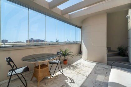 4b232f91dd8907d77b165c6f5c7ad557 - 12