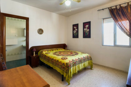 4b6fc21331eaa7f5e5a97bbef2c05428 - 31