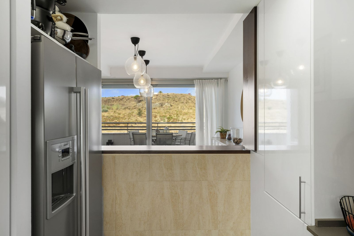 4b7ff21034a5cfcbbcf5d411401b4366 - 10