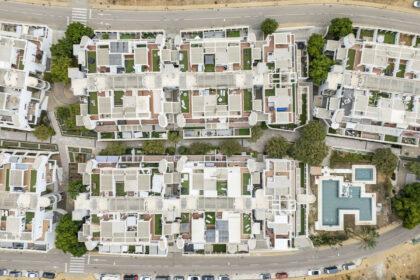 4b7ff21034a5cfcbbcf5d411401b4366 - 11