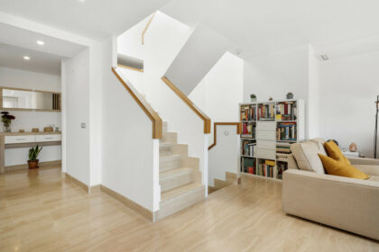 4b7ff21034a5cfcbbcf5d411401b4366 - 12