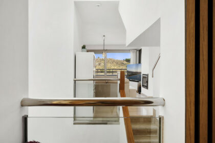 4b7ff21034a5cfcbbcf5d411401b4366 - 21