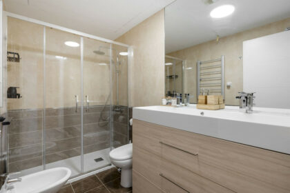 4b7ff21034a5cfcbbcf5d411401b4366 - 27