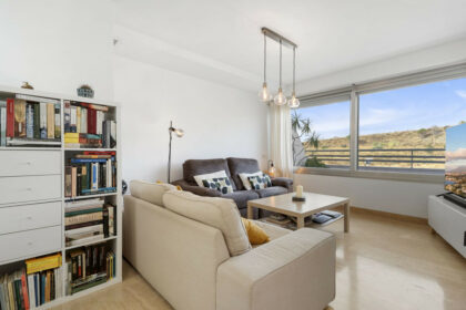 4b7ff21034a5cfcbbcf5d411401b4366 - 3