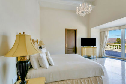 4c7f2b22d38036a653f0930945acb1f0 - 14