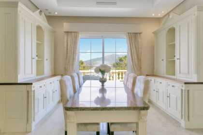 4c7f2b22d38036a653f0930945acb1f0 - 38