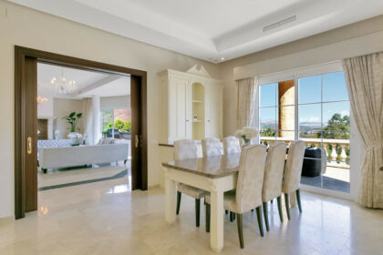 4c7f2b22d38036a653f0930945acb1f0 - 39