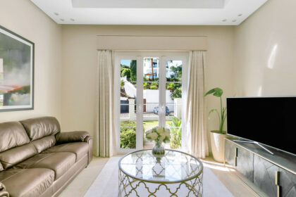 4c7f2b22d38036a653f0930945acb1f0 - 43