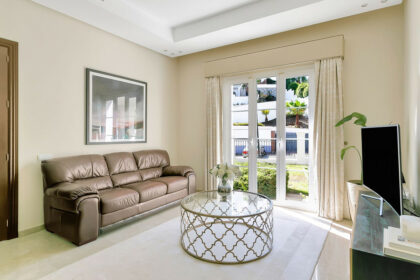 4c7f2b22d38036a653f0930945acb1f0 - 44