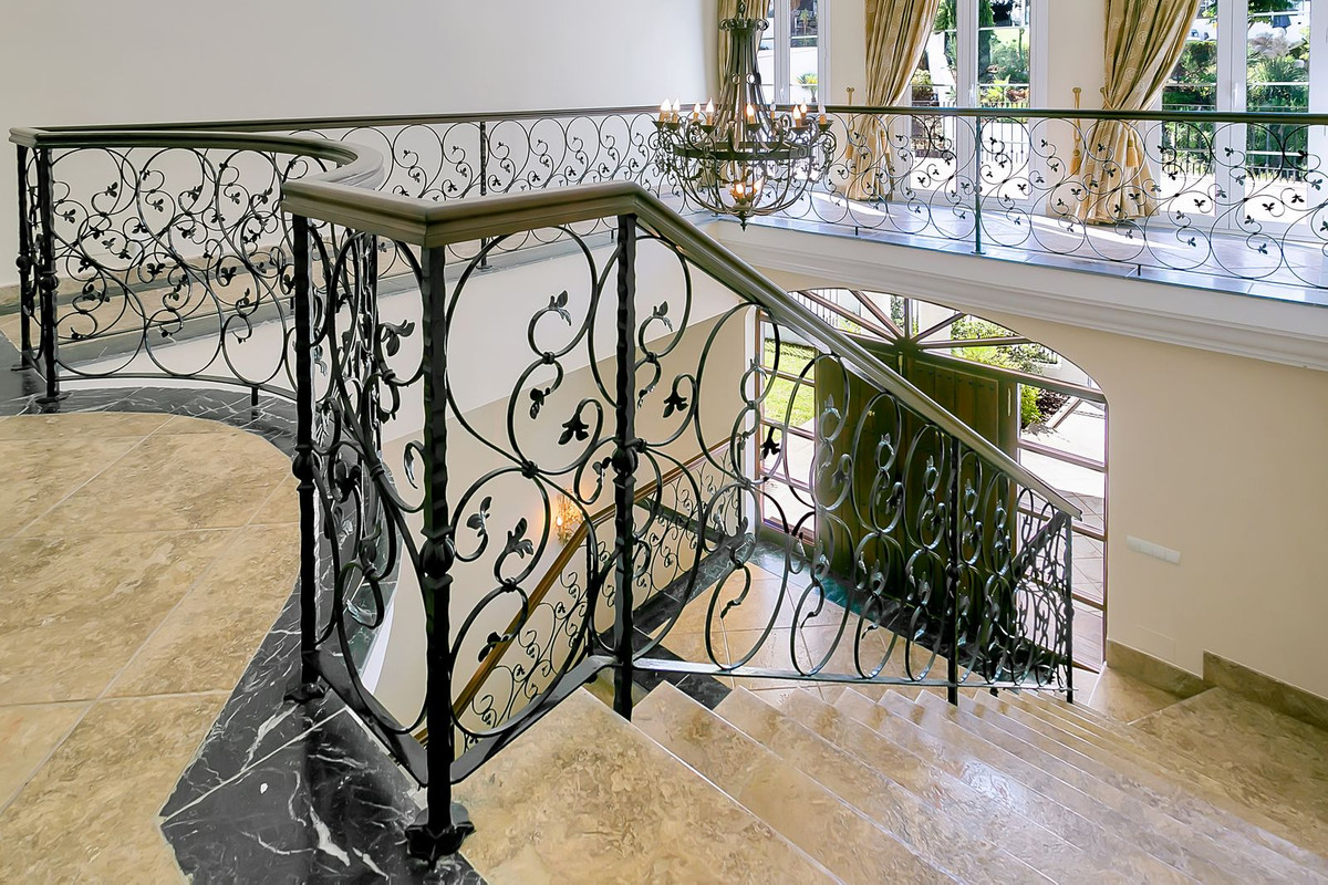 4c7f2b22d38036a653f0930945acb1f0 - 52