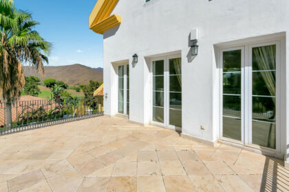 4c7f2b22d38036a653f0930945acb1f0 - 56