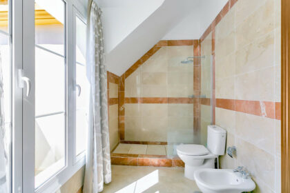 4c7f2b22d38036a653f0930945acb1f0 - 72