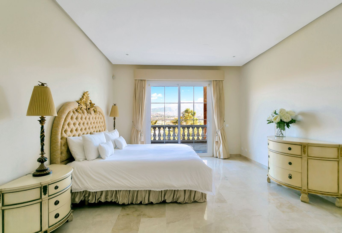 4c7f2b22d38036a653f0930945acb1f0 - 78