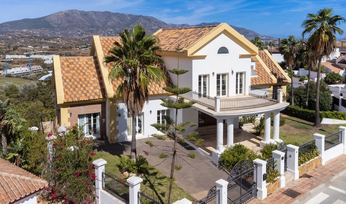 4c7f2b22d38036a653f0930945acb1f0 - 82