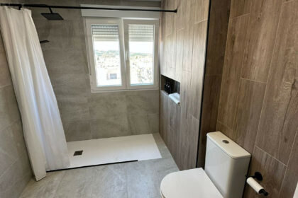 4cefa8e58c0b541af135437aae56195b - 16