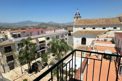 4cefa8e58c0b541af135437aae56195b - 18