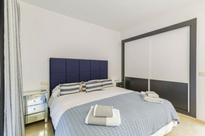 4d25a4f5eb75c6d090dec0a22b22141a - 11