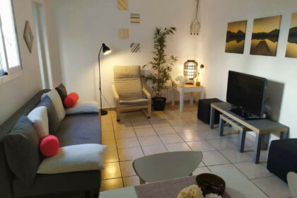 4d84c1c1519b547d3782d20071210048 - 1