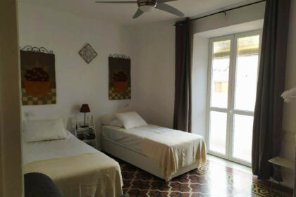 4d84c1c1519b547d3782d20071210048 - 8