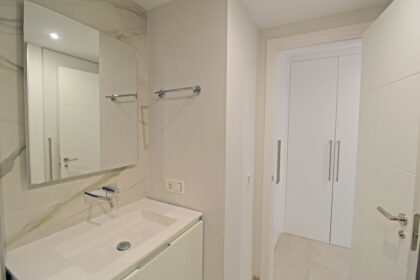 4daa54c67639388e9e39d7958d61707f - 18