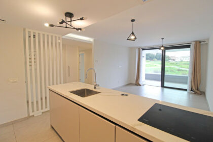 4daa54c67639388e9e39d7958d61707f - 9