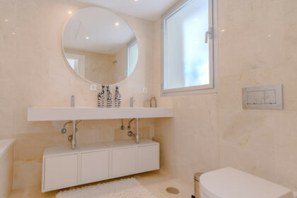 4e283d955f94d50eb8b3f022925c1019 - 10