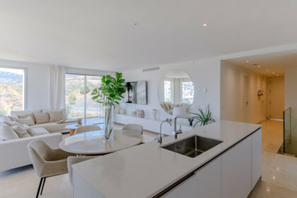 4e283d955f94d50eb8b3f022925c1019 - 2