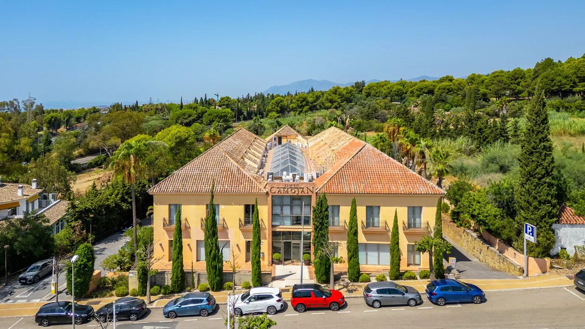 4e4c2e215ce70edf205af5ae44948b53 - 1