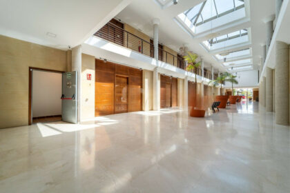 4e4c2e215ce70edf205af5ae44948b53 - 11