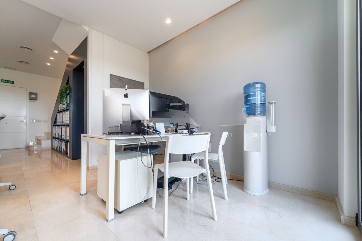 4e4c2e215ce70edf205af5ae44948b53 - 5