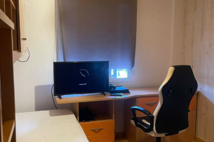 4eb79fd366a6d1e84809b6c322e9313e - 9