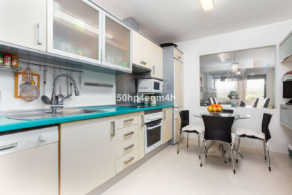 4ef9aef166e1e34b1e0249498b2033c7 - 13